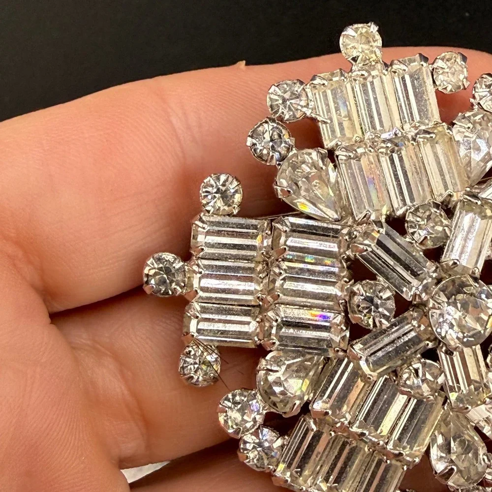 Vintage Kramer NY Brooch Snowflake Clear Rhinestone Baguette Pear Statement